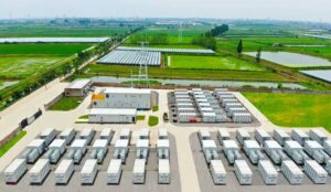 Nha may luu tru BESS 50MW-100MWh giam tai dinh o Ho Bac